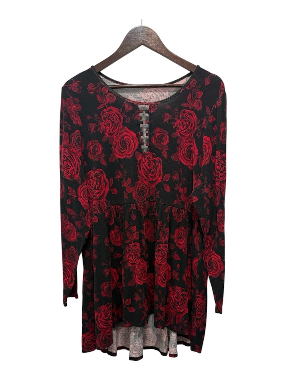 Torrid Super Soft Black Babydoll Tunic Red Rose Print and Front Button Accent